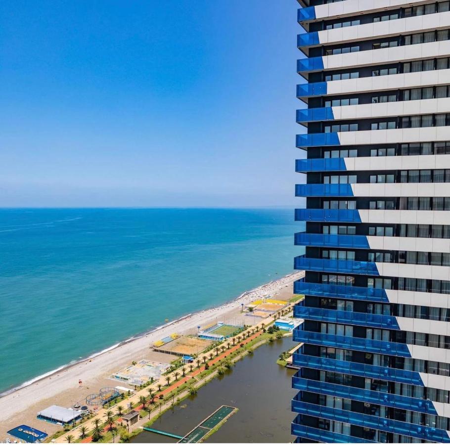 Orbi City Center Suite Batumi Luaran gambar
