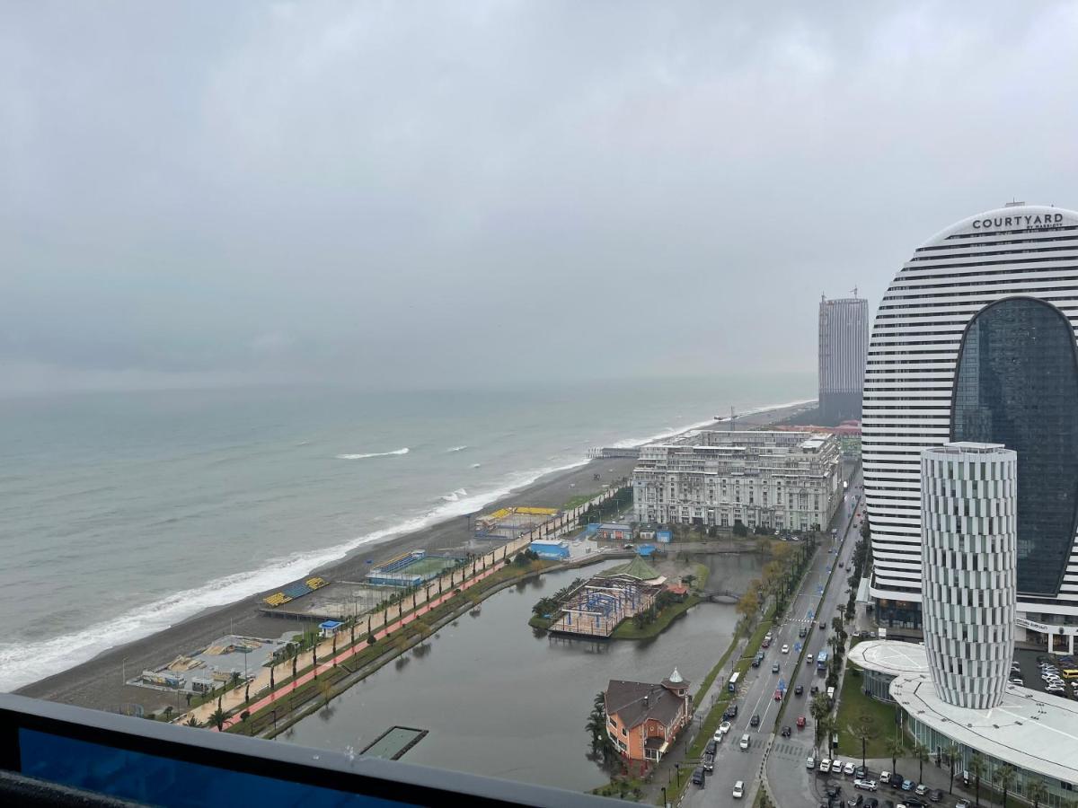 Orbi City Center Suite Batumi Luaran gambar