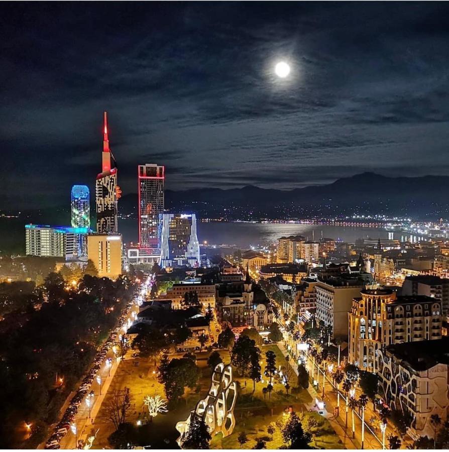 Orbi City Center Suite Batumi Luaran gambar