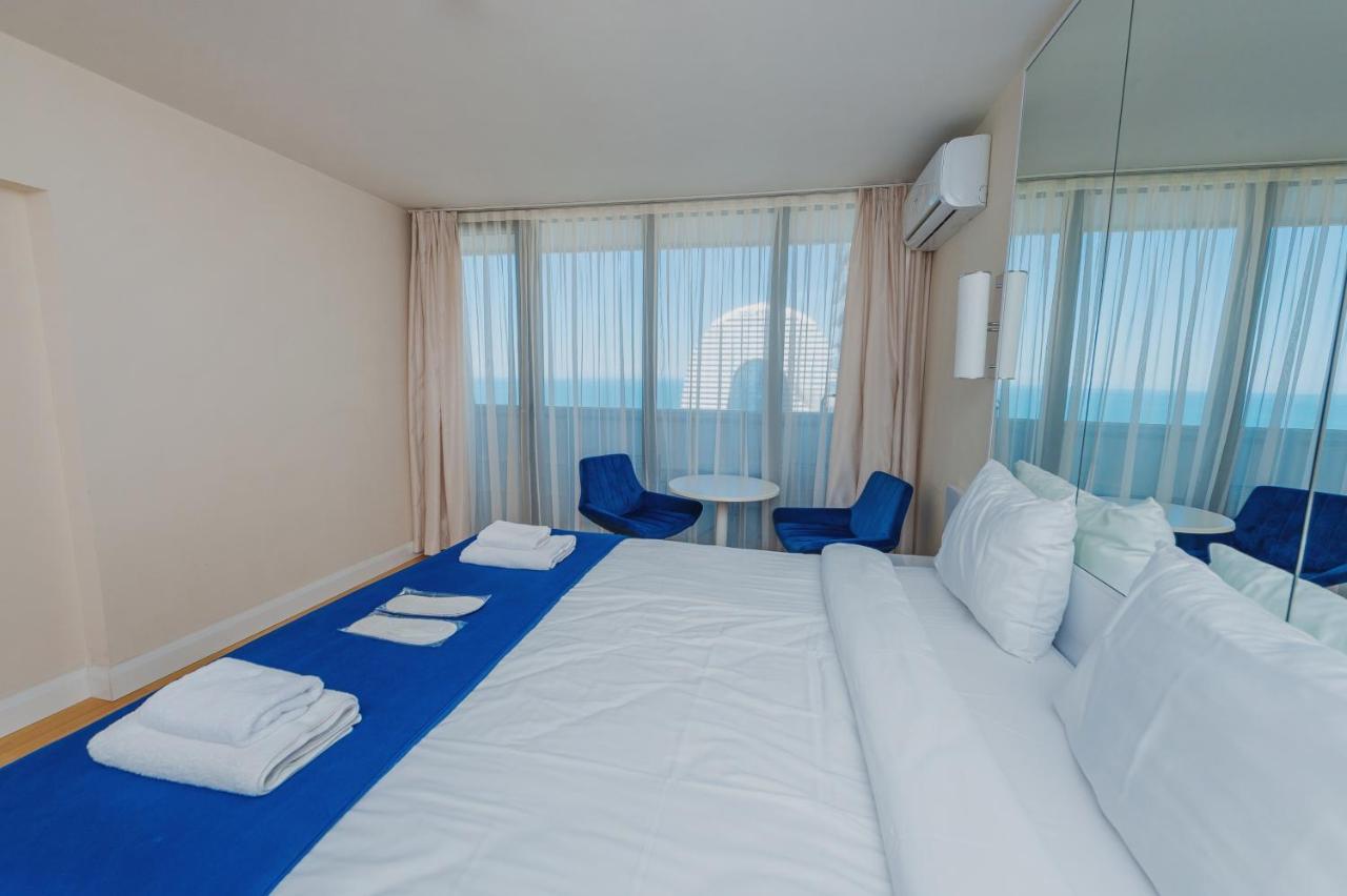 Orbi City Center Suite Batumi Luaran gambar