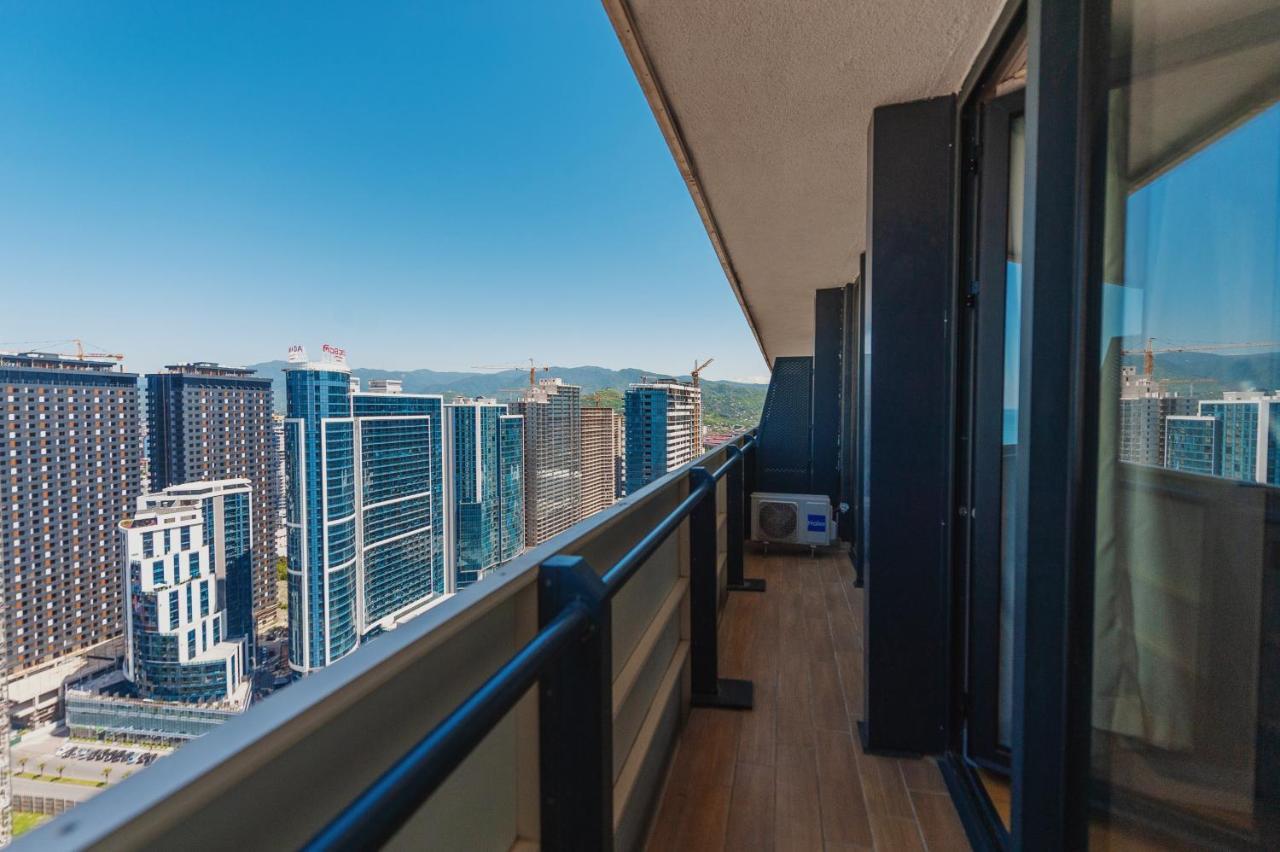Orbi City Center Suite Batumi Luaran gambar