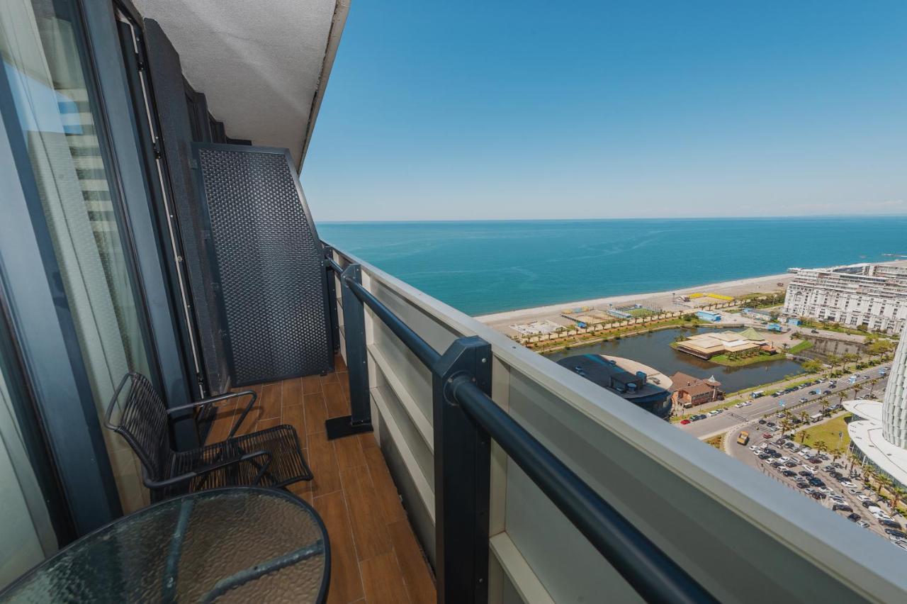 Orbi City Center Suite Batumi Luaran gambar