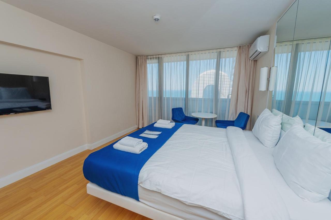 Orbi City Center Suite Batumi Luaran gambar
