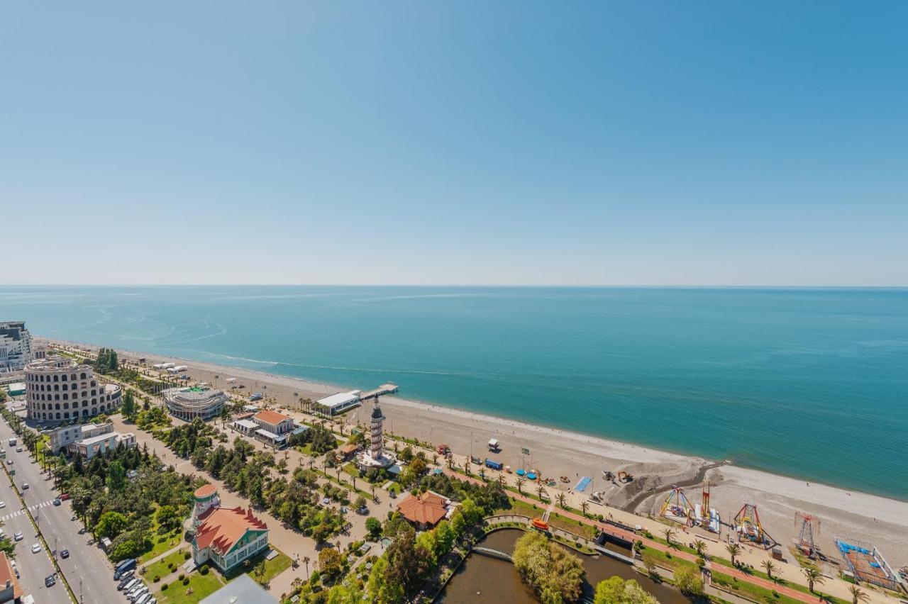 Orbi City Center Suite Batumi Luaran gambar